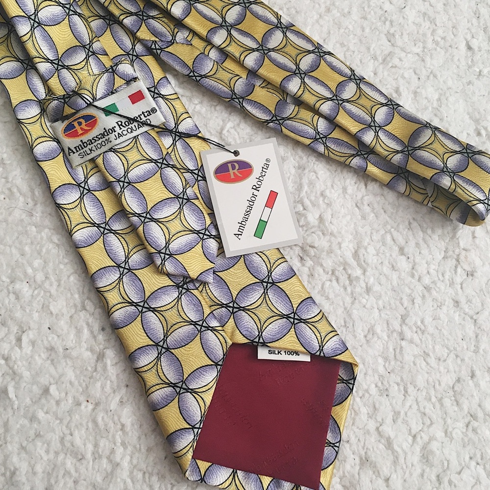 Vintage Silk Necktie Ambassador Roberta